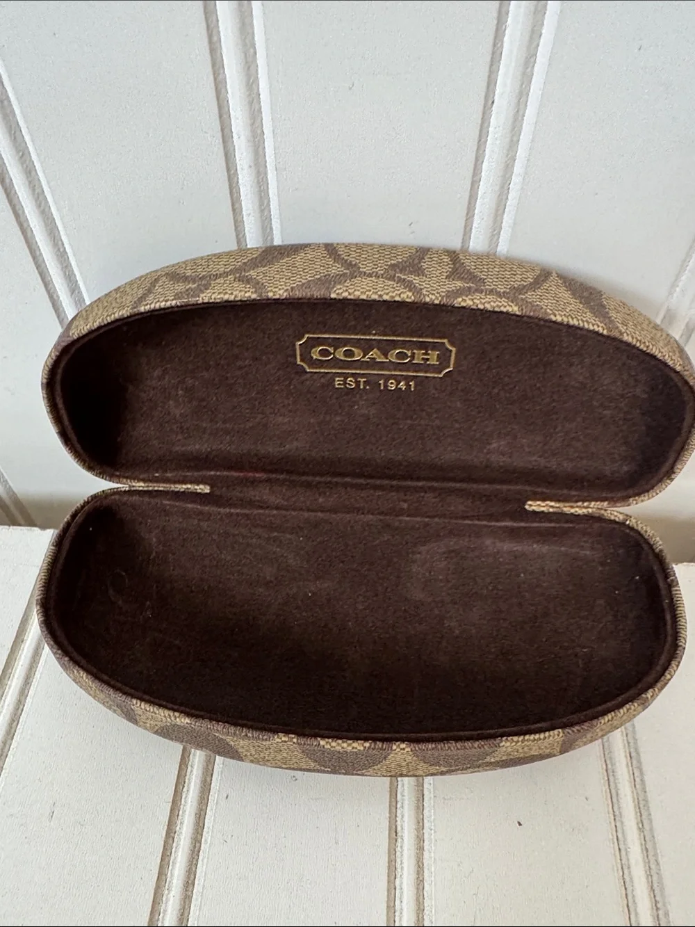 Coach CC Hard Clamshell Eye Glass Case ONLY lens cloth included Brown Tan